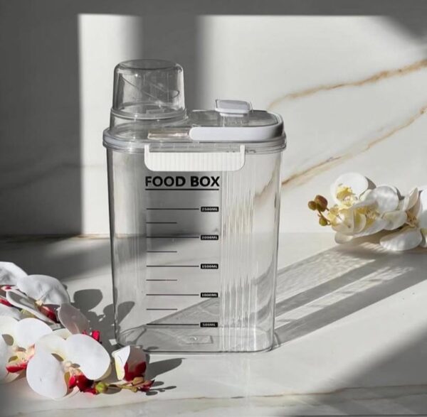 2.8L ACRYLIC CEREAL CONTAINER