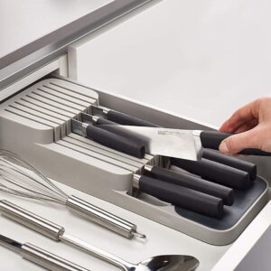KNIFE ORGANIZER
