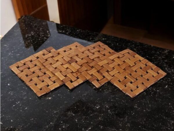 BAMBOO WOODEN MAT (COASTERS)