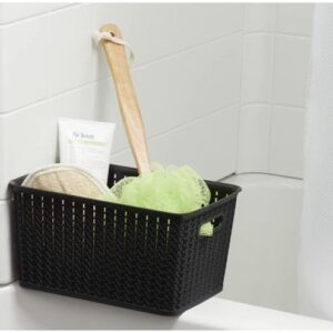 PLASTIC WOVEN BASKET