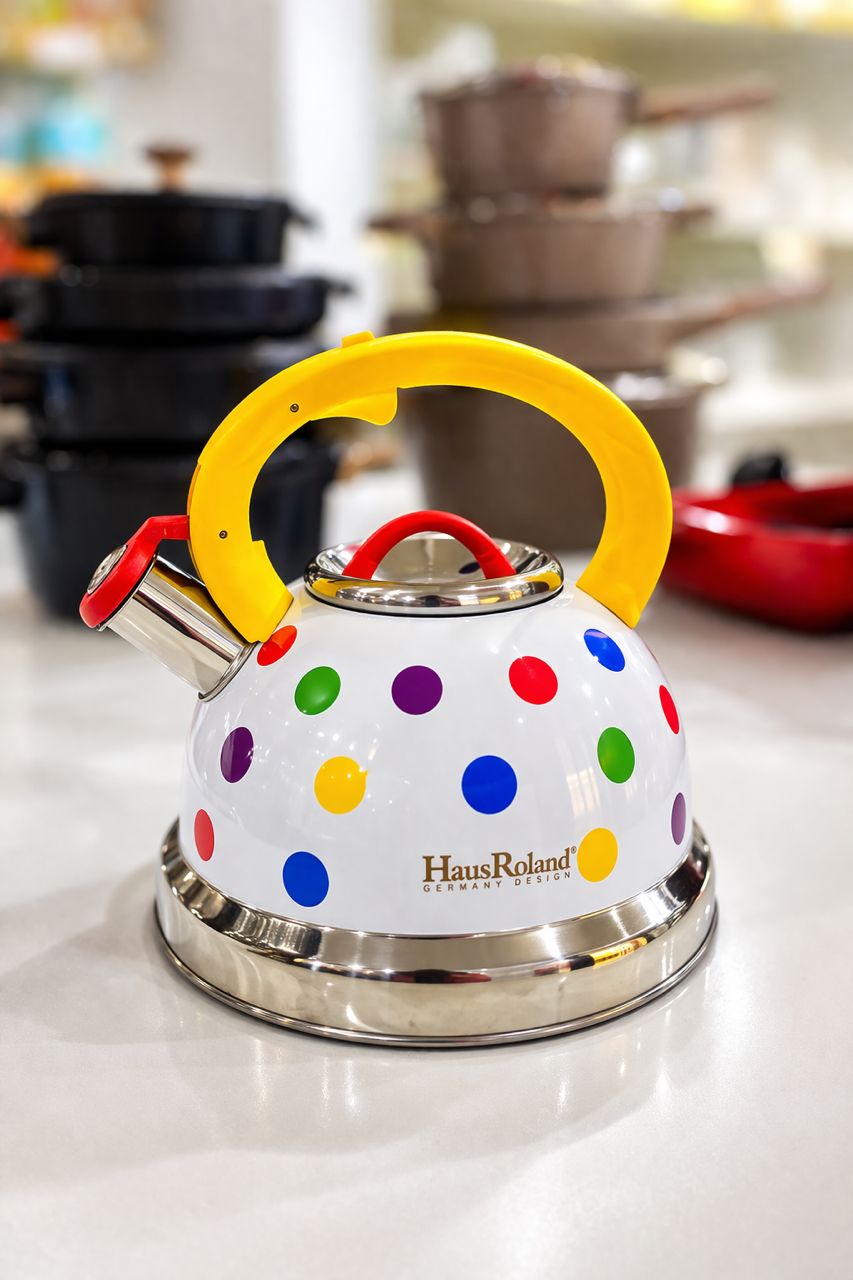 3L HAUSROLAND POLKADOT WHISTLING KETTLE