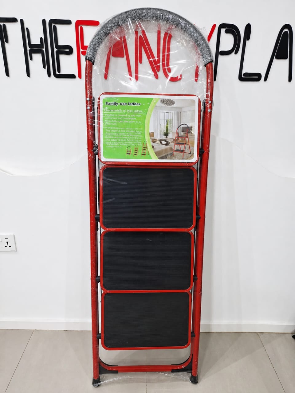HEAVY DUTY LADDER